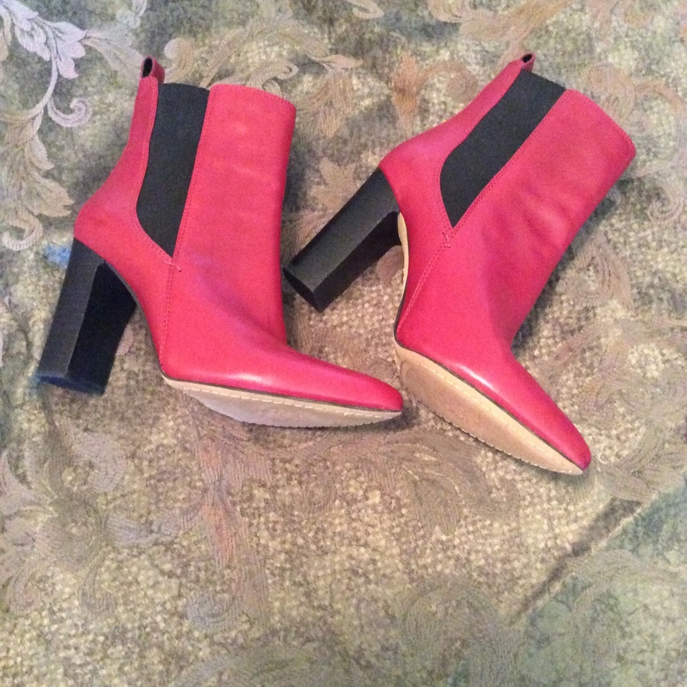 Vince Camuto “Britsy” ankle boot